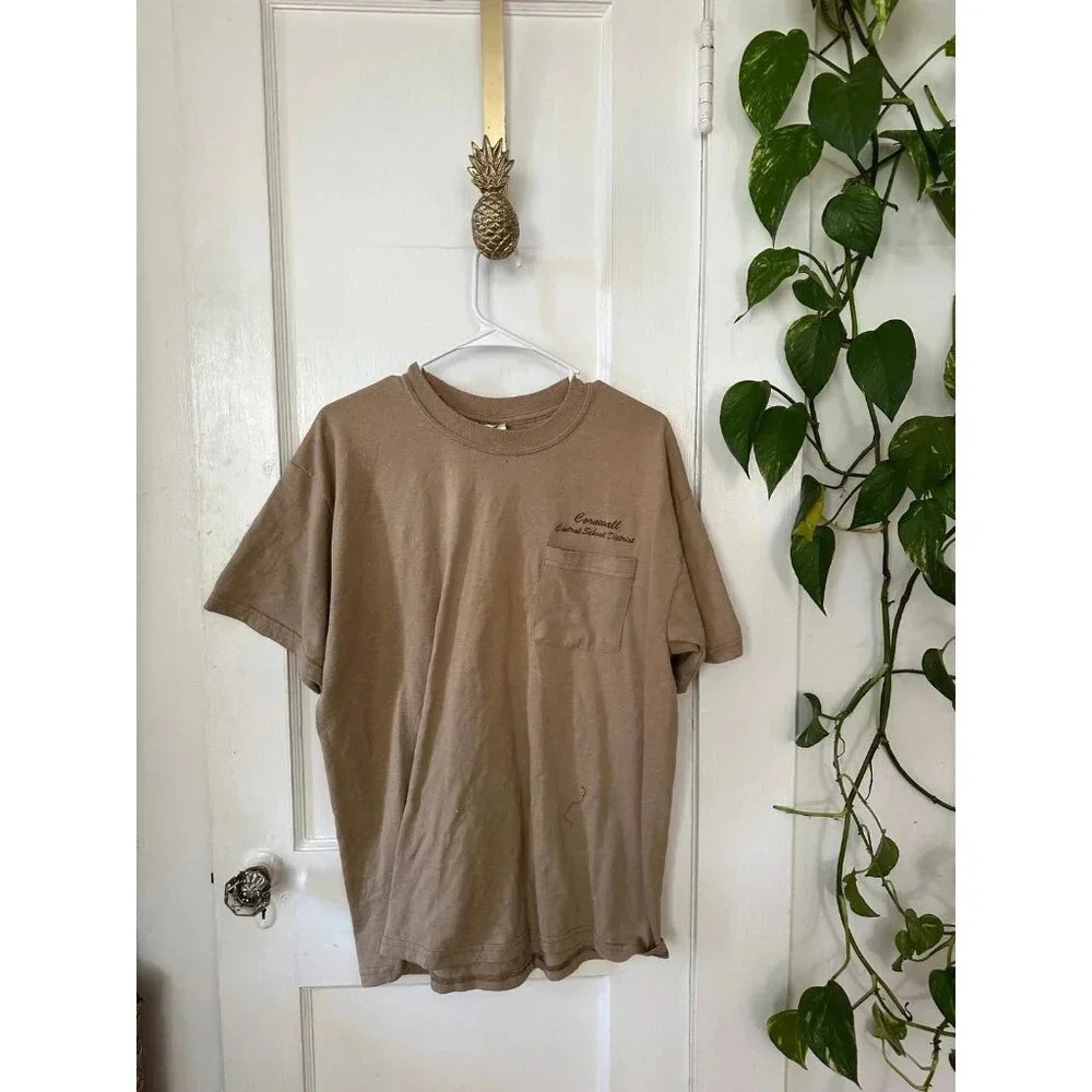 Jerzees men’s size large Cornwall T-shirt